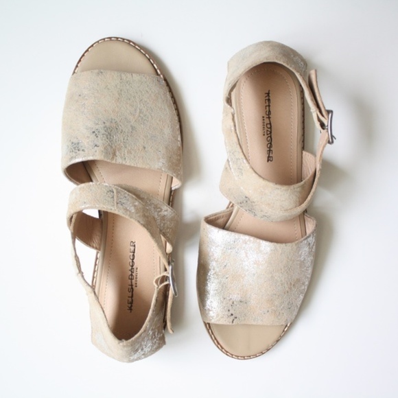 Anthropologie Shoes - ANTHROPOLOGIE Kelsi Dagger Sydney Metallic Sandals